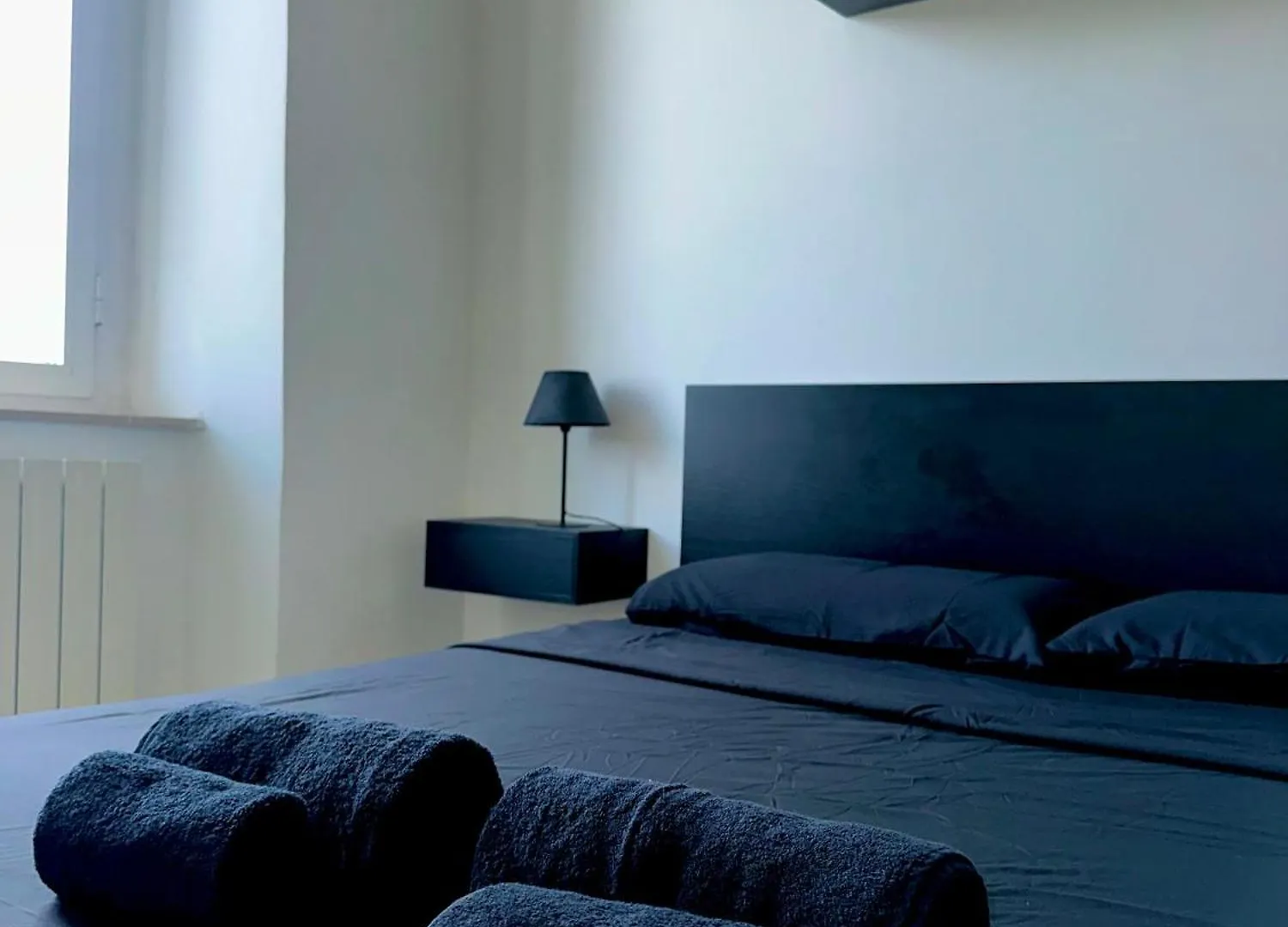 Az Apartments Livorno 0*,  Italien
